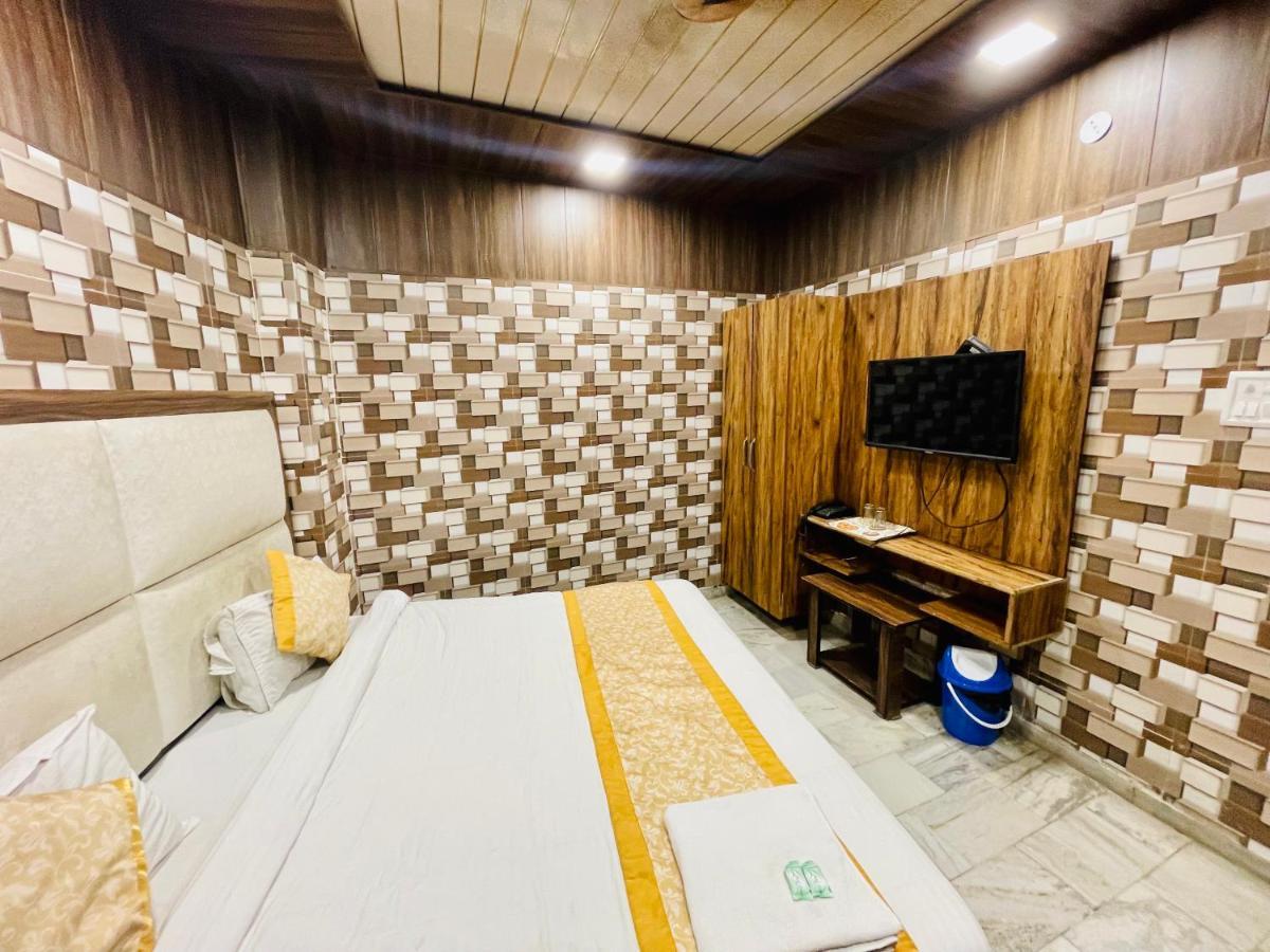 Fabhotel Dm Residency Amritsar Eksteriør billede