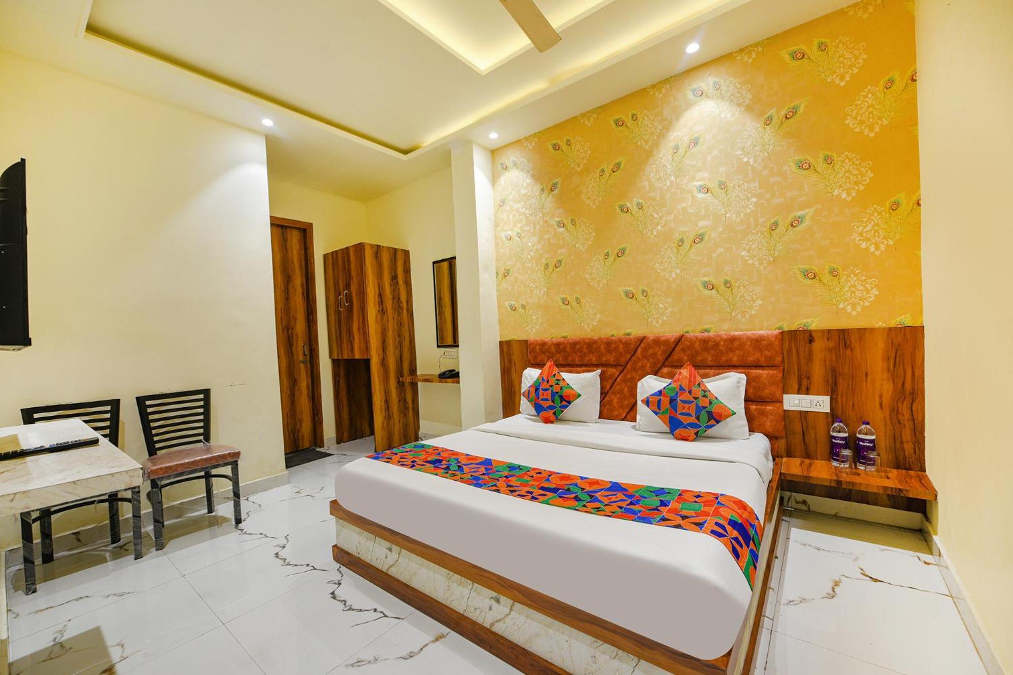 Fabhotel Dm Residency Amritsar Eksteriør billede